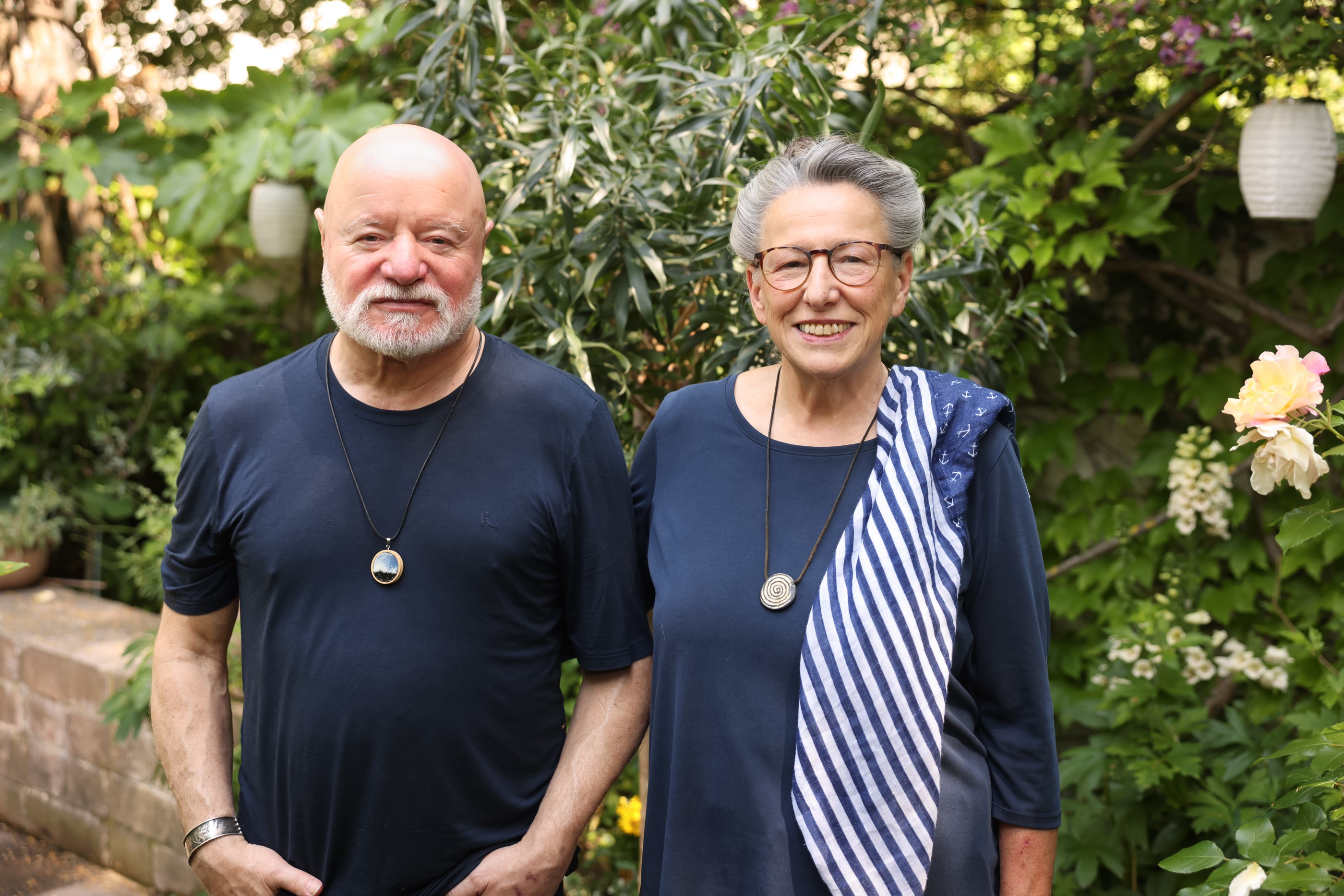 Flores und Santana
